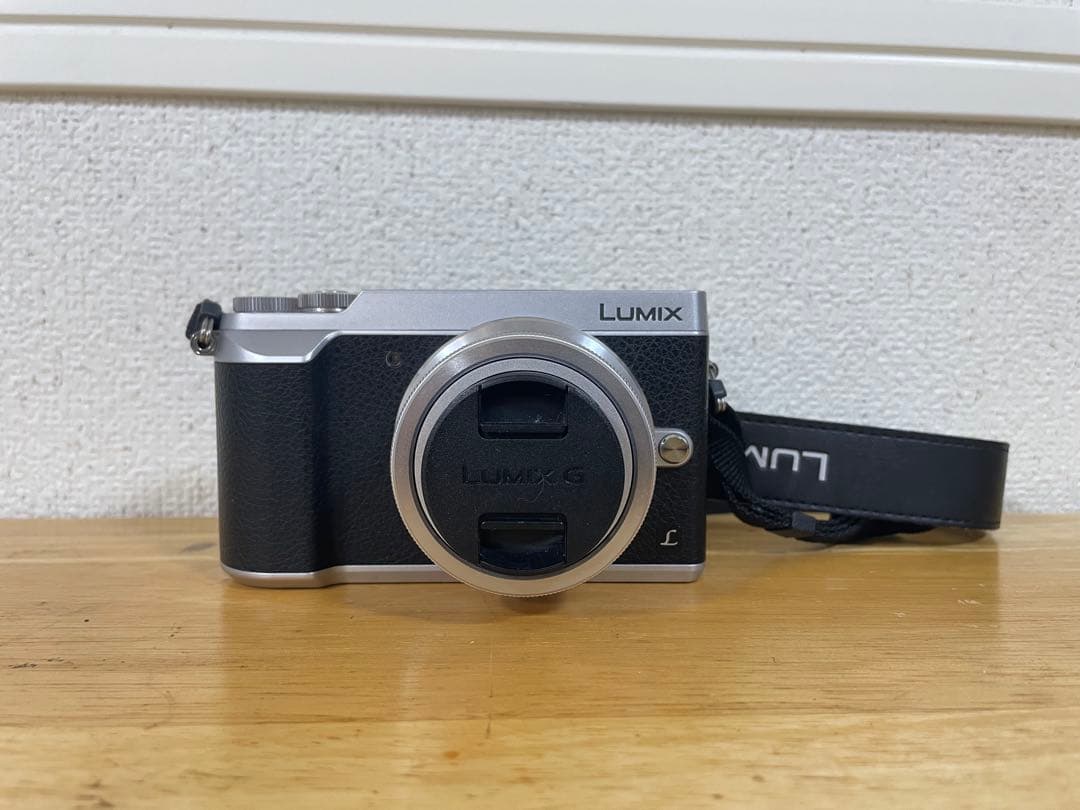 LUMIX DMC-GX7MK2K 標準レンズ＆単焦点レンズ付き
