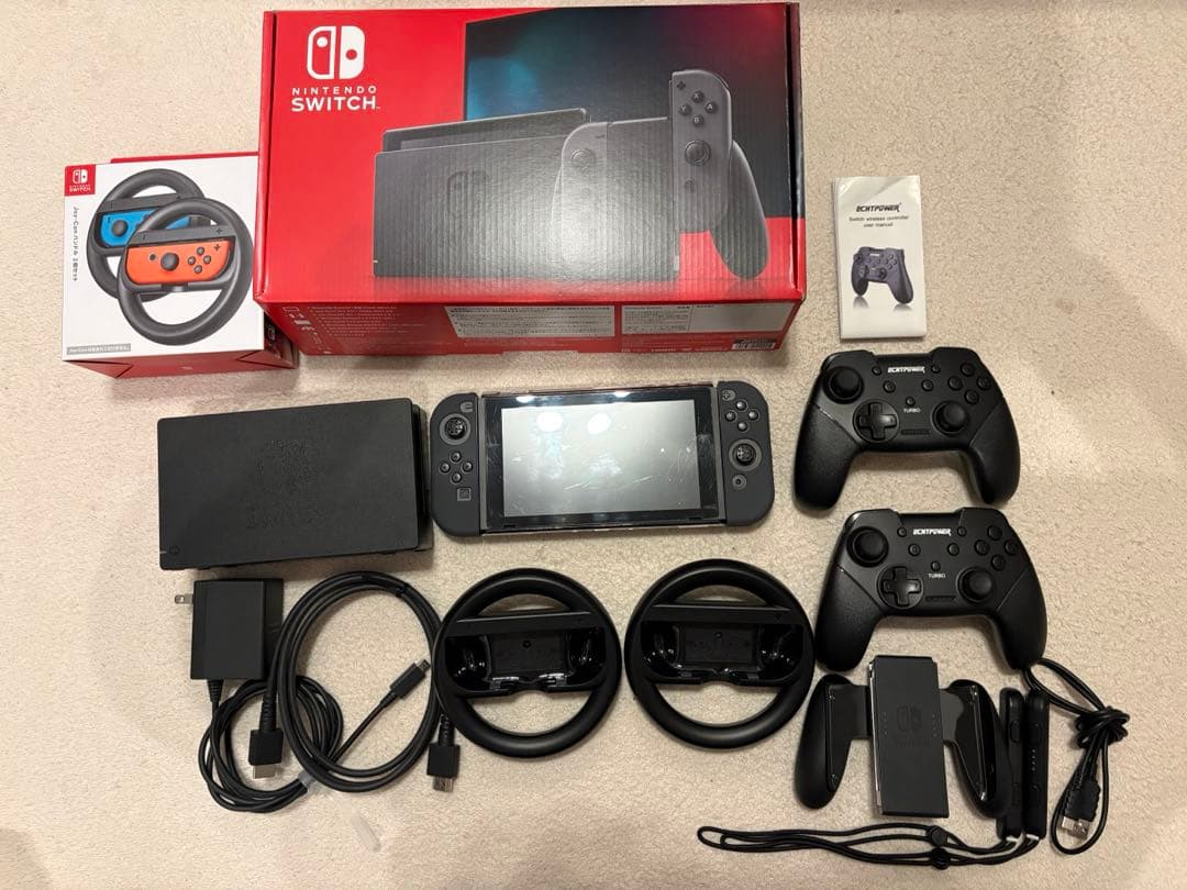 Switch本体グレー JoyConハンドル&コントローラー2つ&スタンド等付属