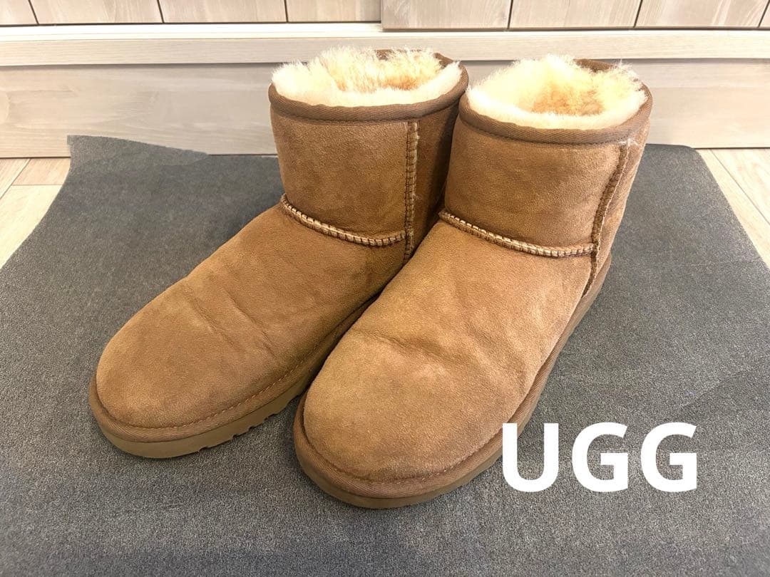 UGGアグ　クラシックミニ5884 24cm ムートンブーツ　ブラウン