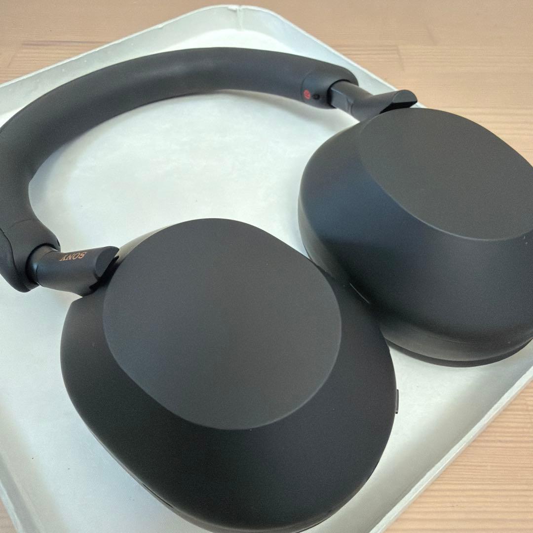 【美品】SONY WH-1000XM5 SERIES ワイヤレスヘッドホン