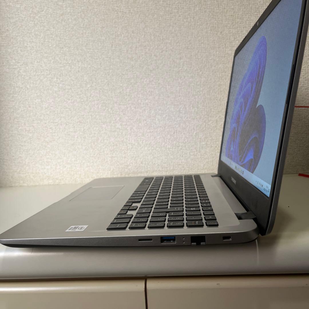 THIRDWAVE 15.6インチノートPC