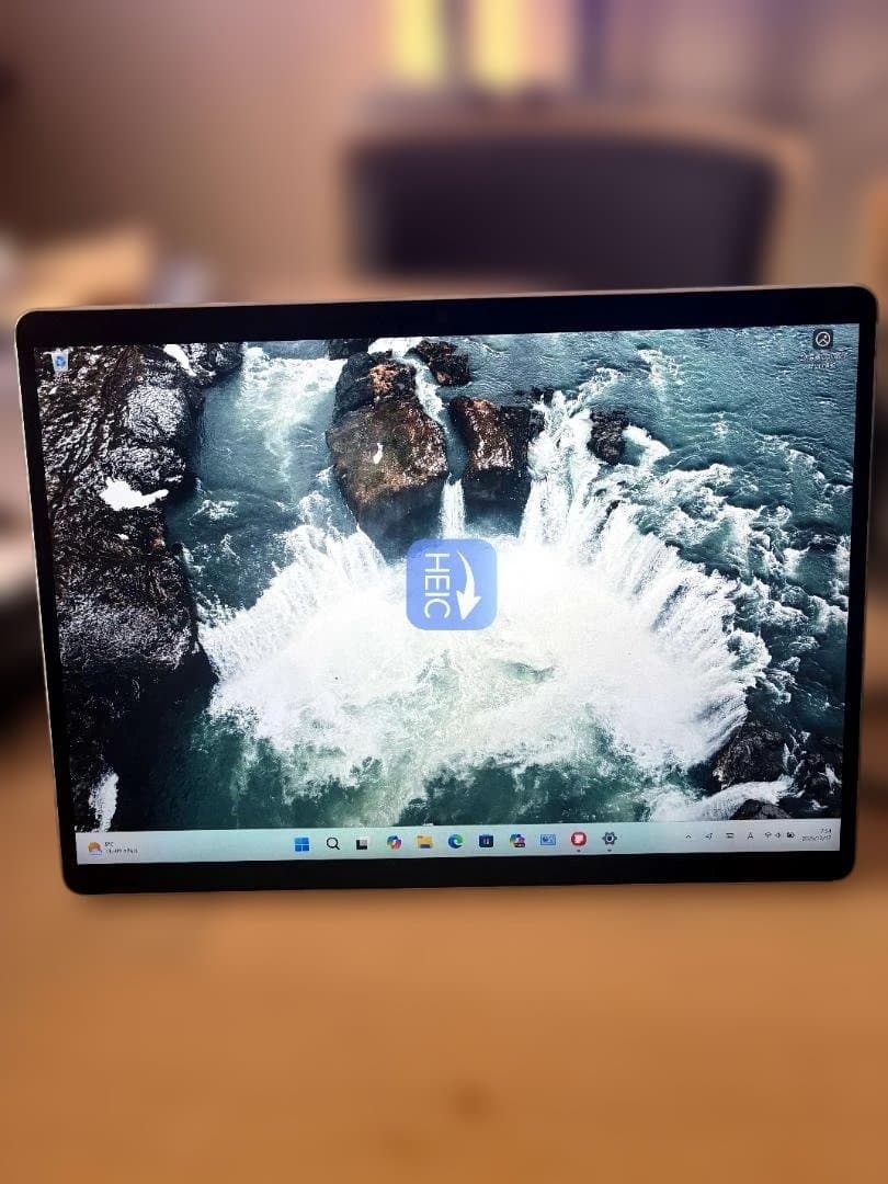 t*n様 Microsoft Surface Pro X SQ1 8GB 256