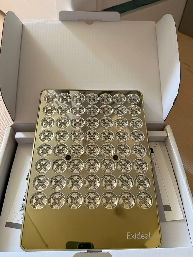 Exideal Deux LED美容機器 ゴールド