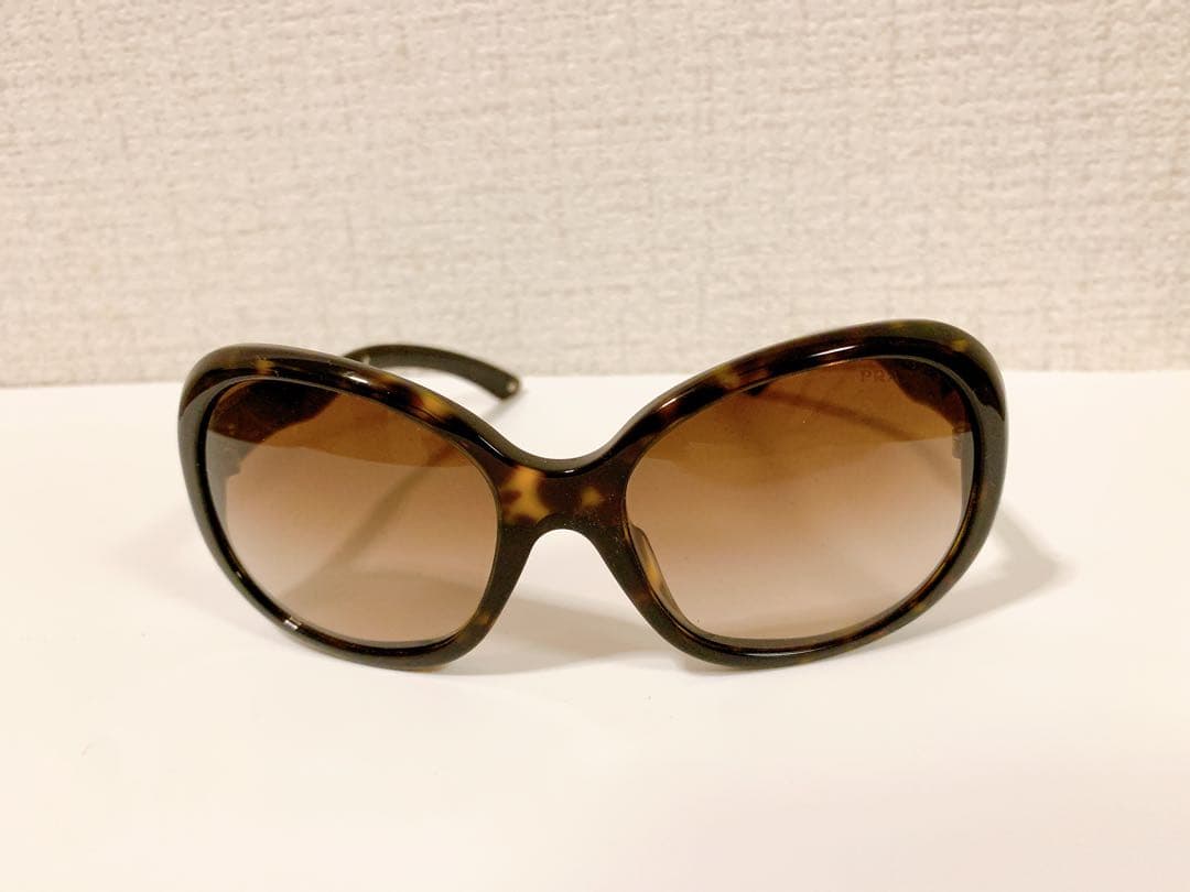 PRADA プラダ　サングラス