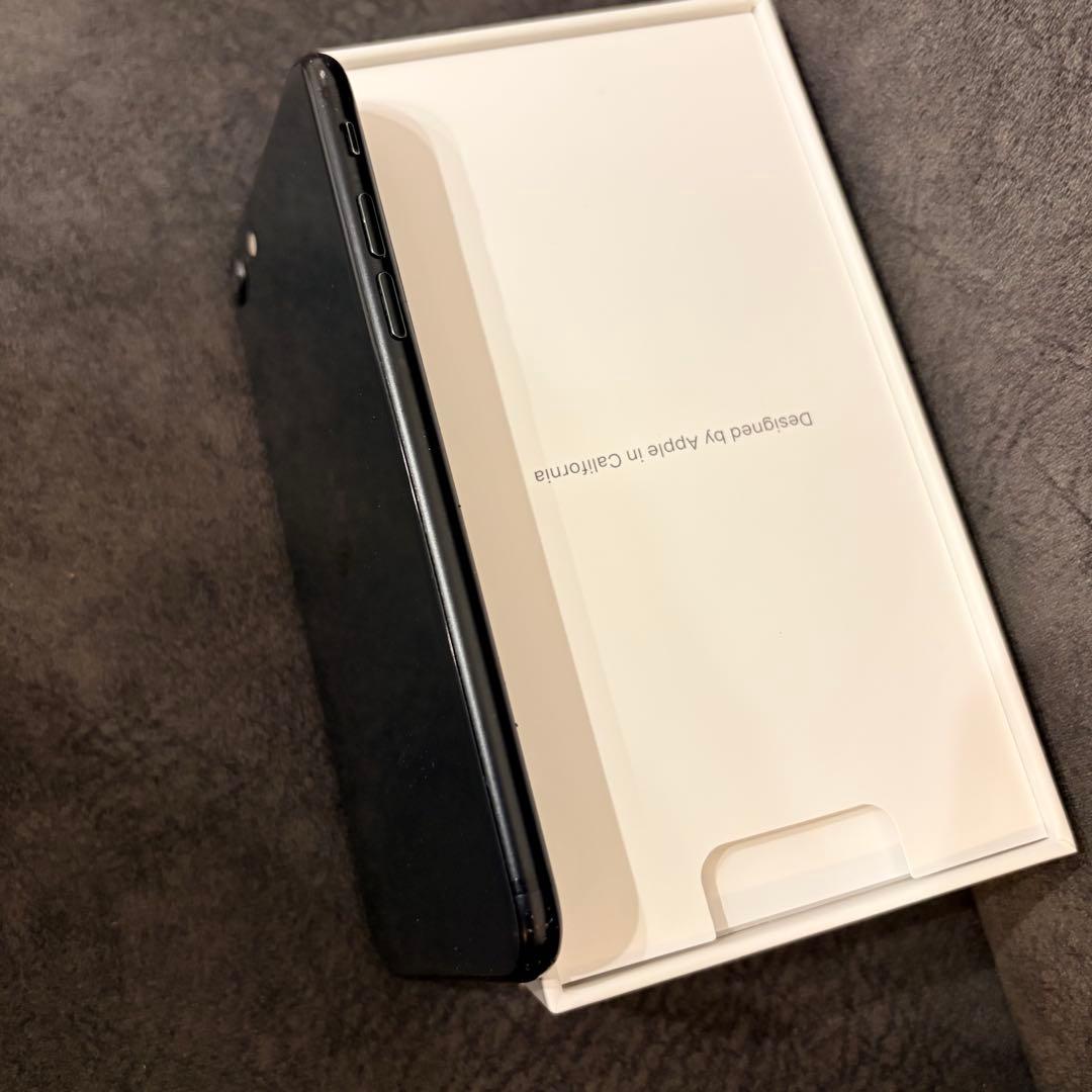 iPhoneSE 第2世代 SIMロック未解除