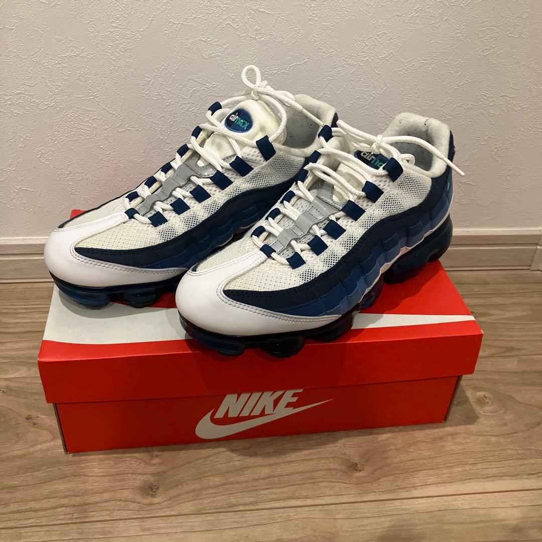 靴 AIR VAPORMAX 95