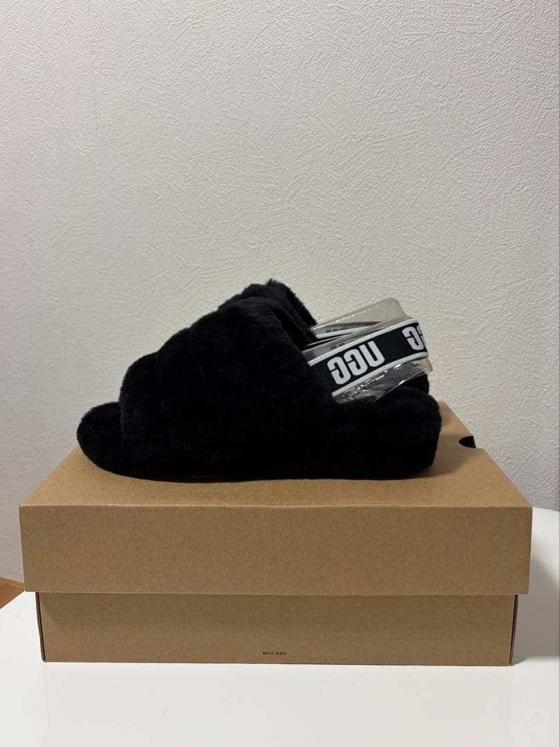 【未使用】 UGG アグ ファー サンダル 黒 25cm