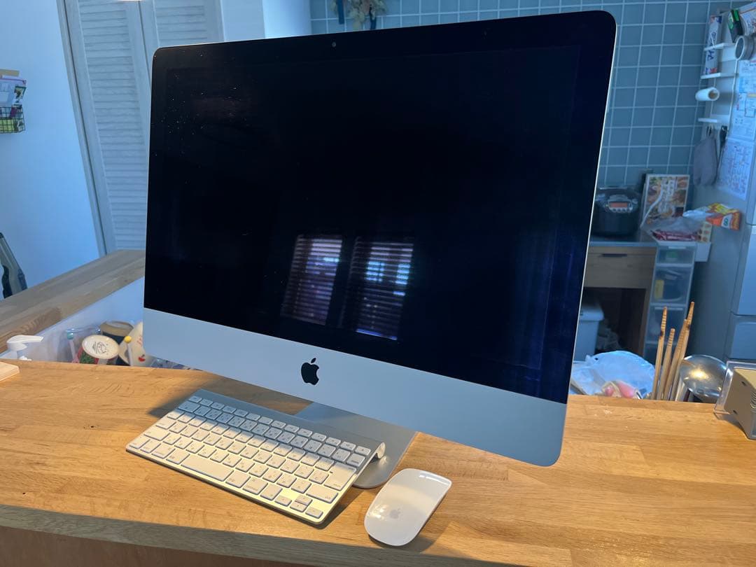 Apple iMac 品番:ME086J/A
