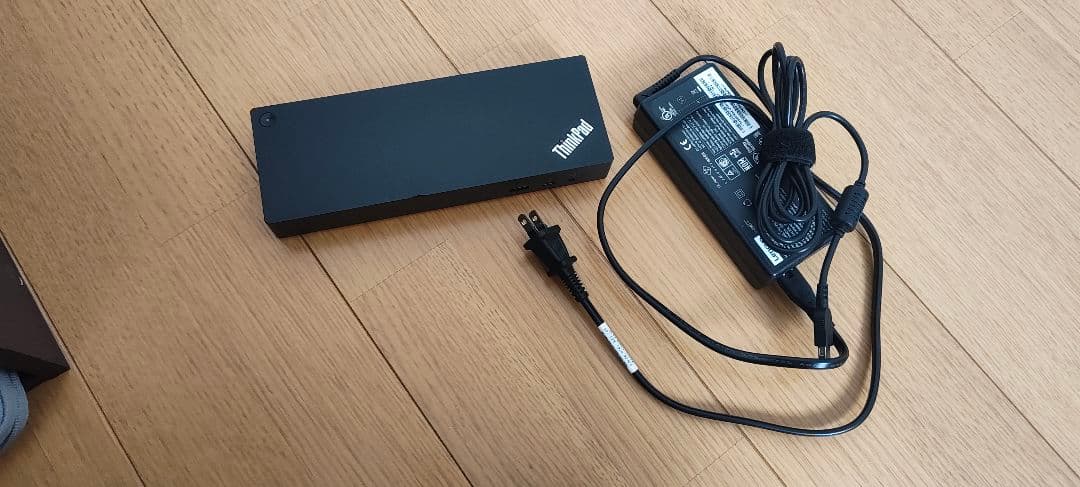 Lenovo ThinkPad type-c ドック