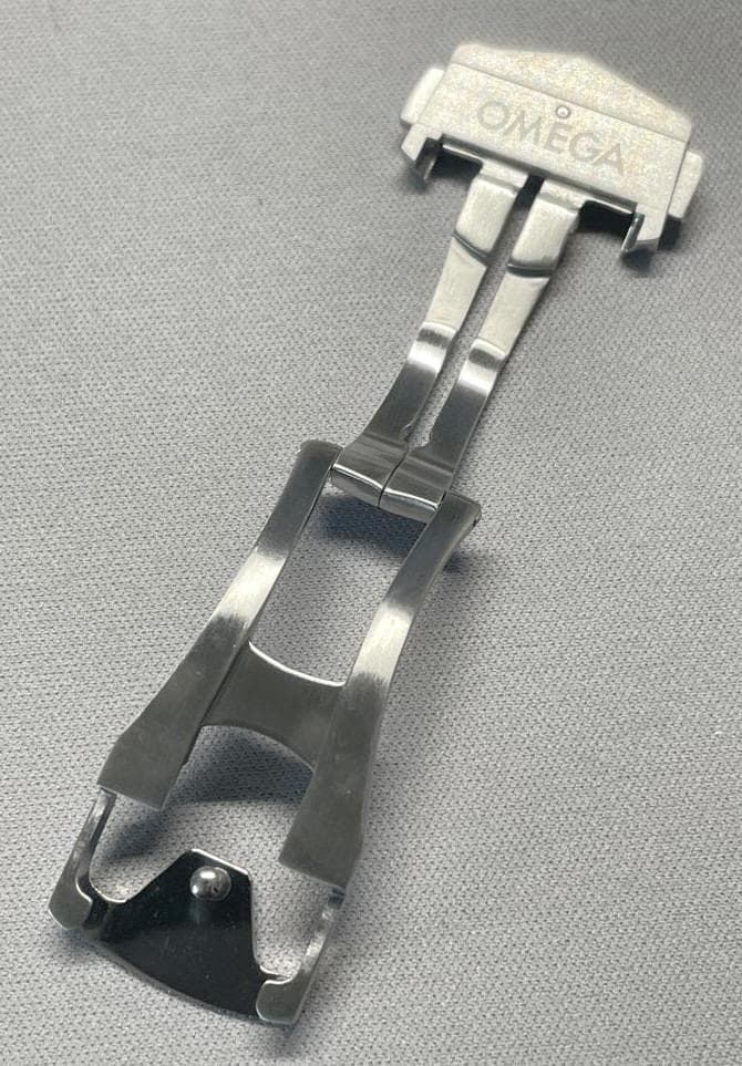 【ほぼ新品】18mm OMEGA オメガ 純正 Dバックル 94521883