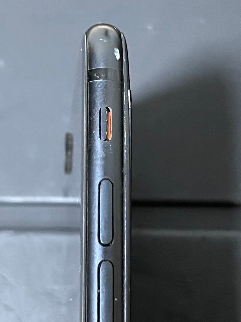 iPhone SE 第2世代 64GB SIMフリー ジャンク品