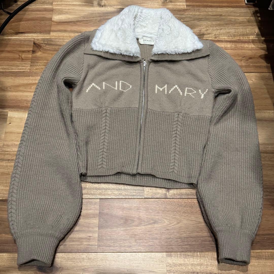 トップス ANDMARY Mary logo zip tops beige