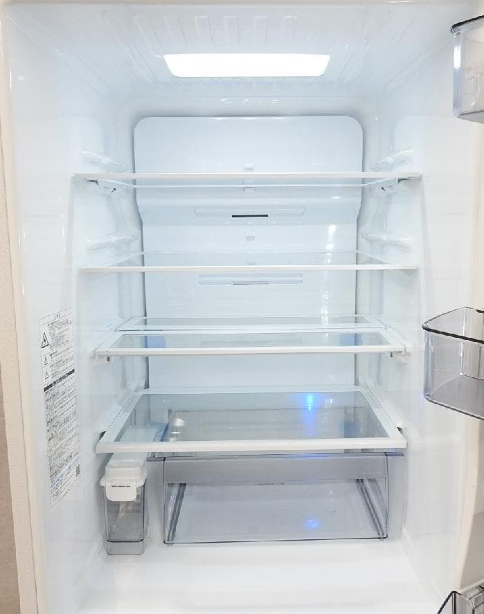 2021年東芝製５ドア冷蔵庫　タッチ自動オープン扉