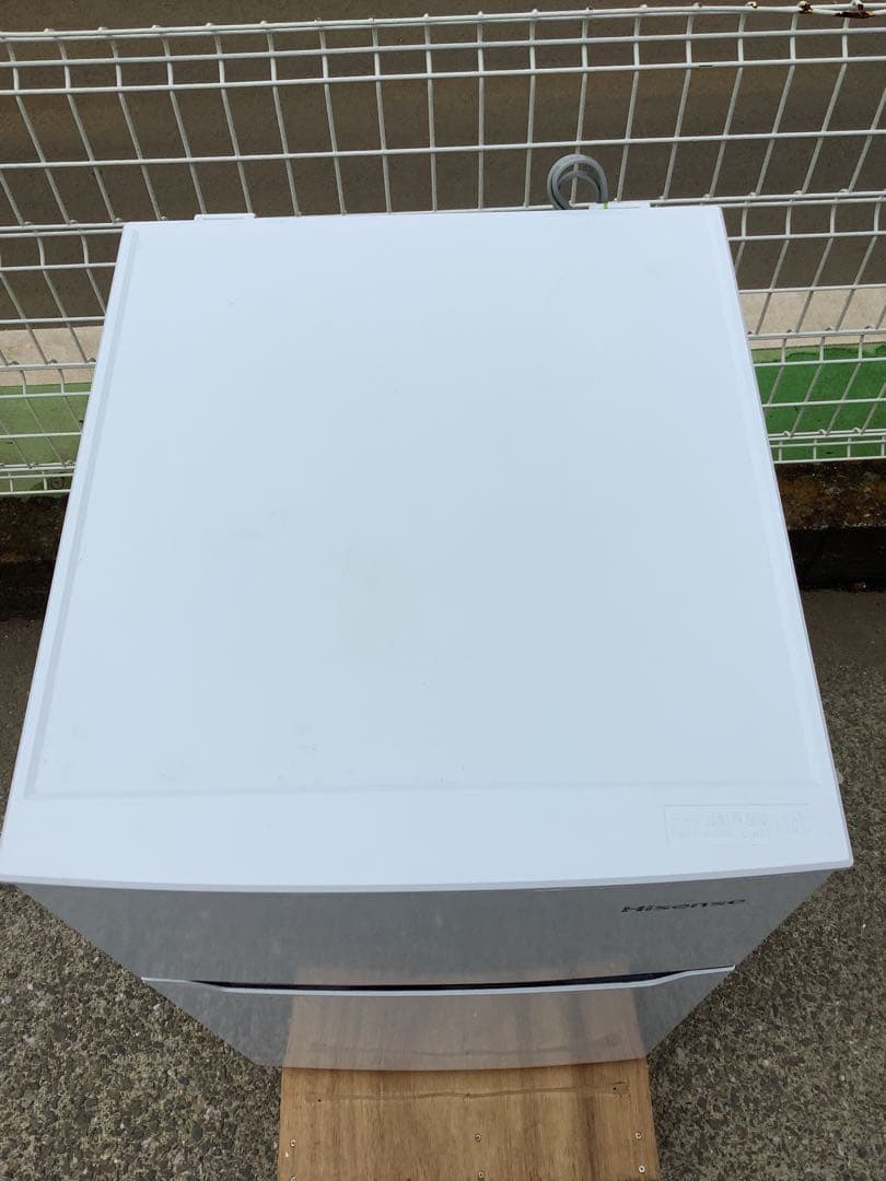 ハイセンス 2ドア冷蔵庫 HR-B95A 93L 2019年製