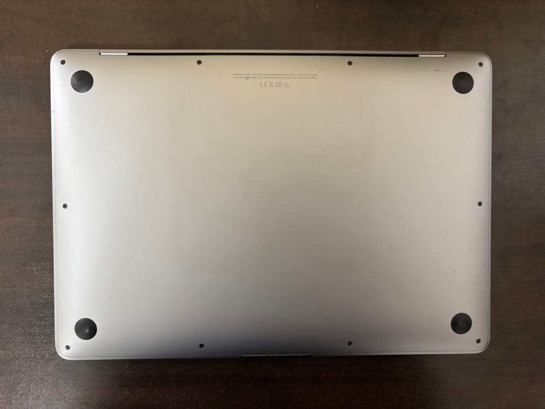MacBook Air 2020 13インチ 8GB/256GB