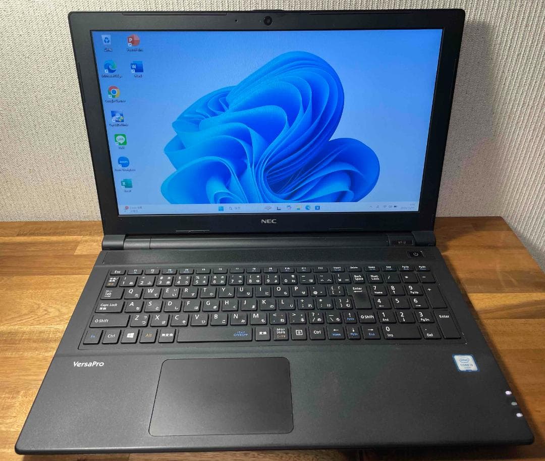 Win11 Office VersaPro メモリ8GB SSD256GB