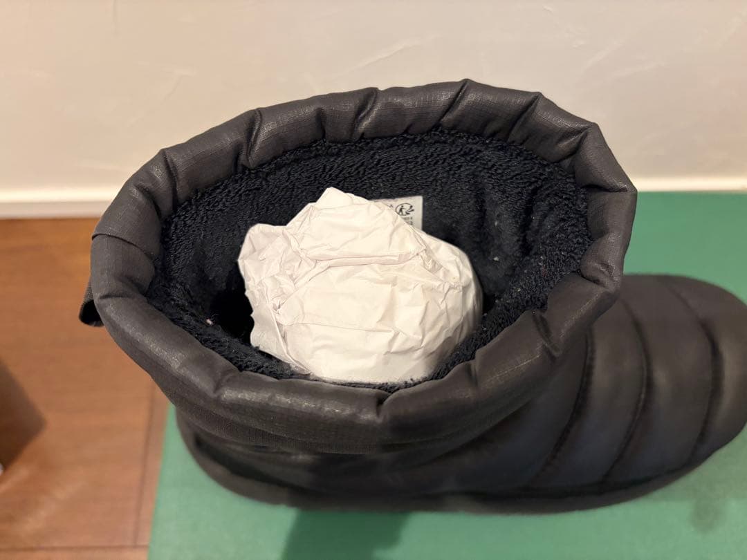 LACOSTE ブラックブーツ