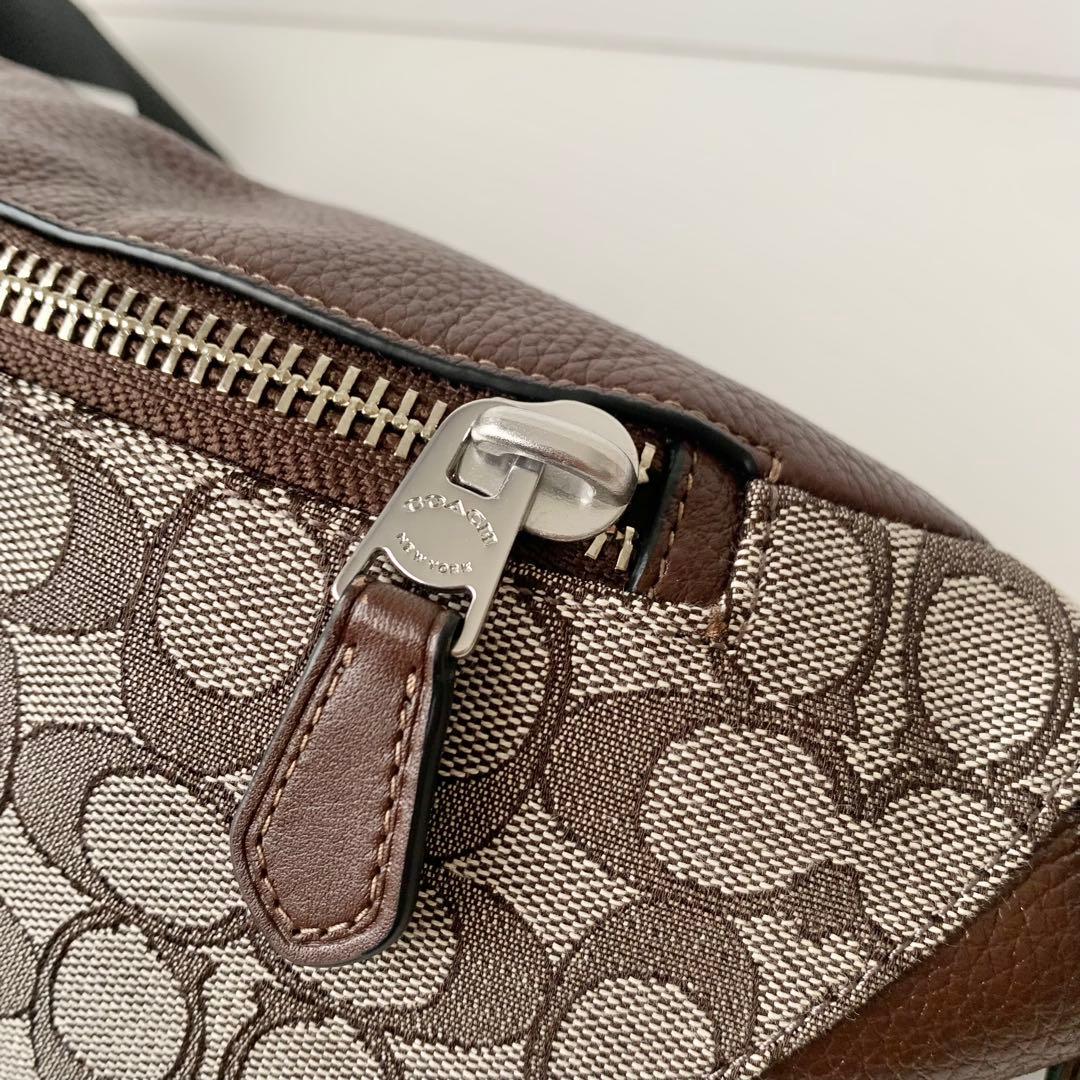 【COACH】コーチ　ワーレン　ベルトバッグ　ボディバッグ　シグネチャー　新品