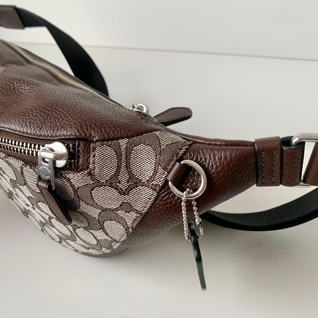 【COACH】コーチ　ワーレン　ベルトバッグ　ボディバッグ　シグネチャー　新品