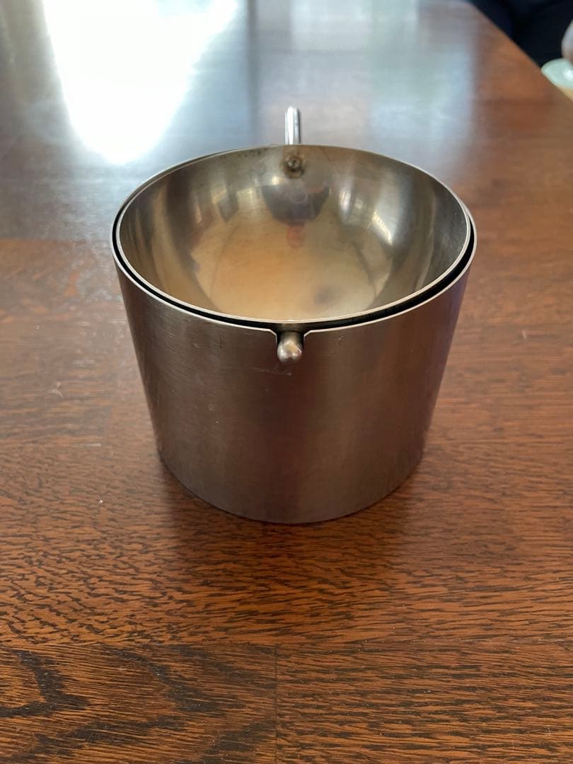 ☆アルネヤコブセン・ステンレス灰皿ビンテージ☆