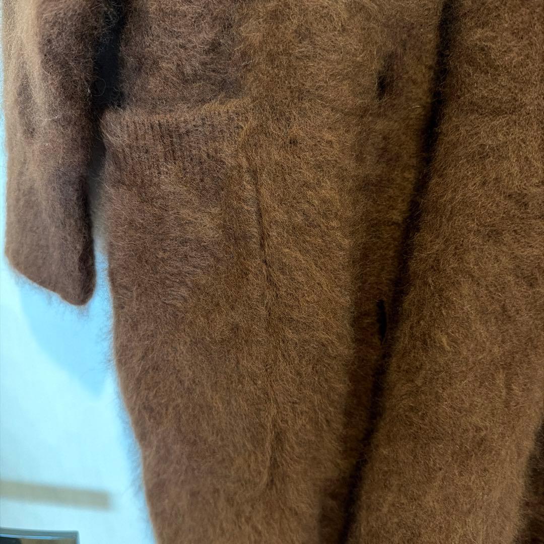 新品ダイアグラムブラウン ボタン付きカーディガン