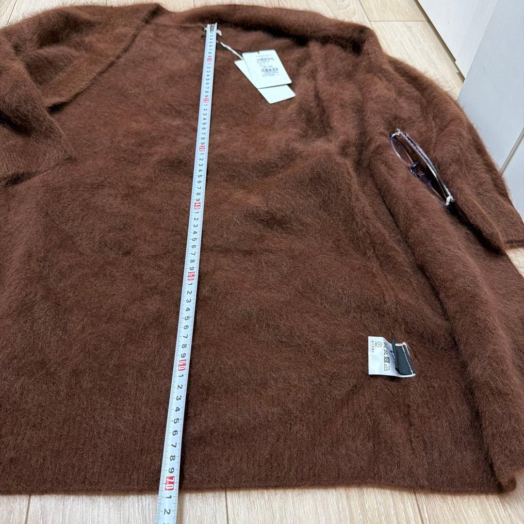 新品ダイアグラムブラウン ボタン付きカーディガン