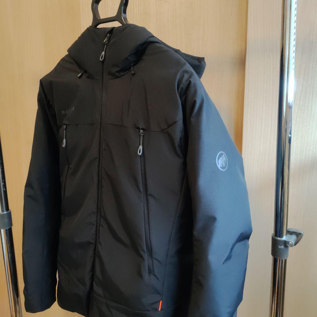 MAMMUT クレーター サーモフーテッド ジャケット Sサイズ BLACK