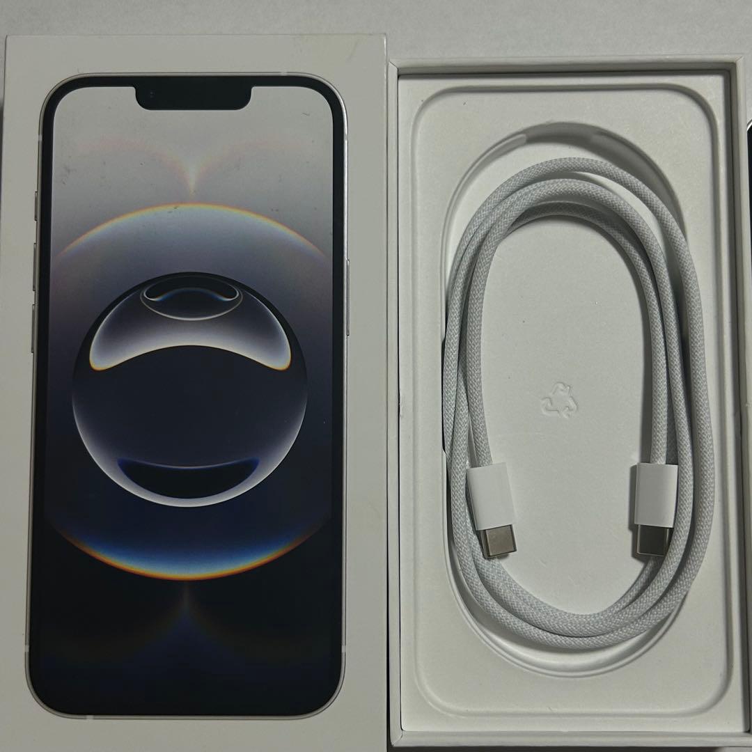 おすすめ⭐︎iPhone16e 128GB ホワイト SIMフリー ⭐︎新品同様⭐︎