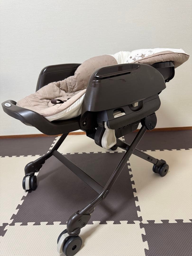 【たのメル便】コンビ ネムリラ AUTOSWING Simplight