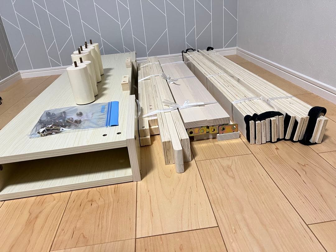 【ゆう】セミダブルベッドフレーム rasik USBポート ロータイプ