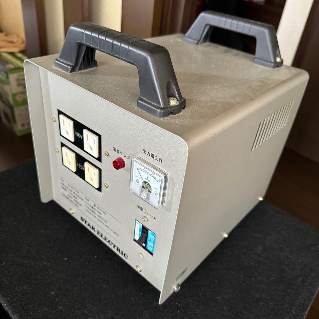 スター電機 ポータブル高圧変圧器 ダウントランス 3000W STH-320A