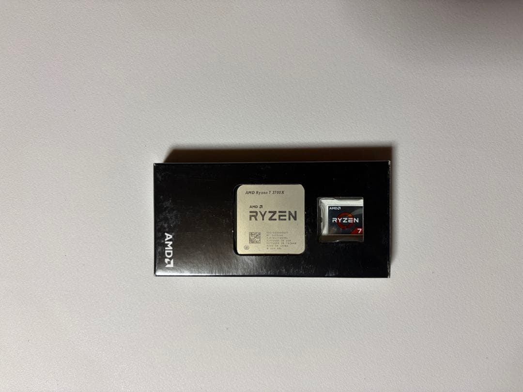 CPU AMD Ryzen7 3700X