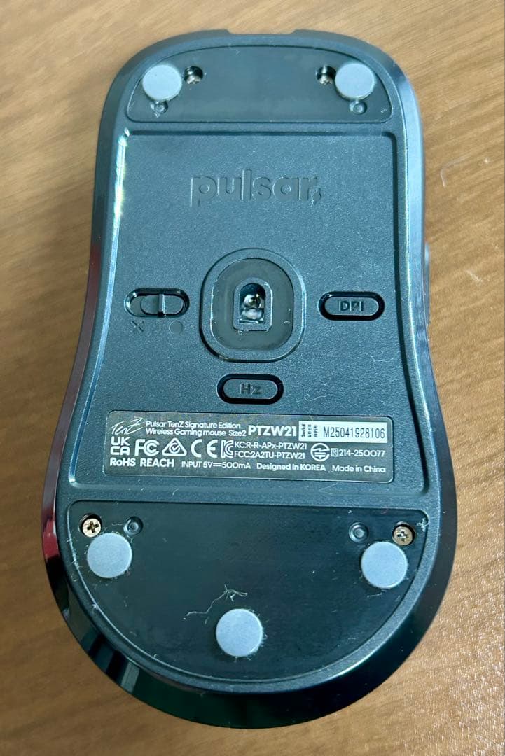 pulsar TenZ Signature Edition ワイヤレスマウス