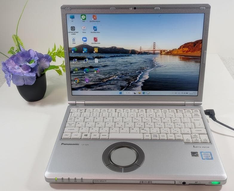 【美品】Win11✨WUXGA✨i5✨SSD240GB✨軽量✨小型ノートパソコン