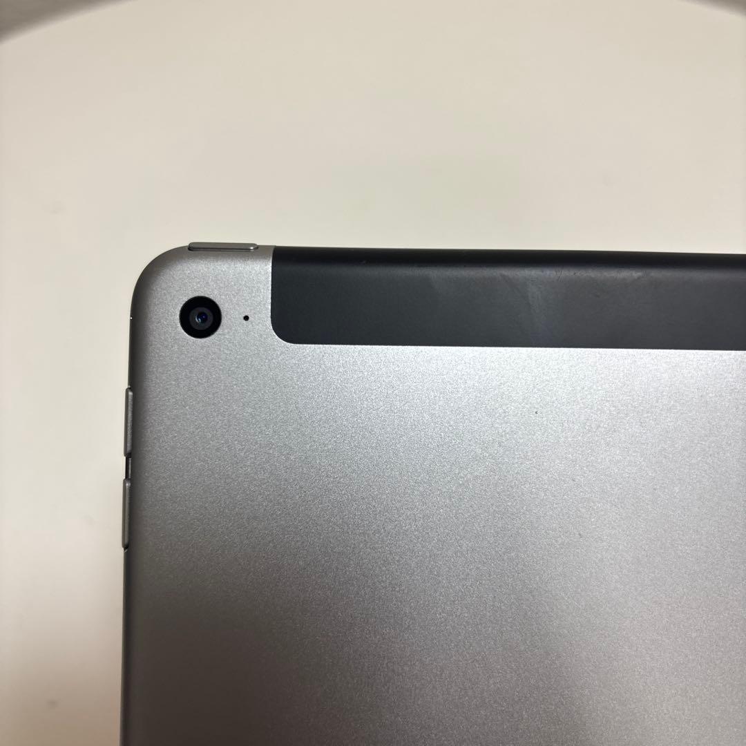 iPadmini4世代32GB シルバー
