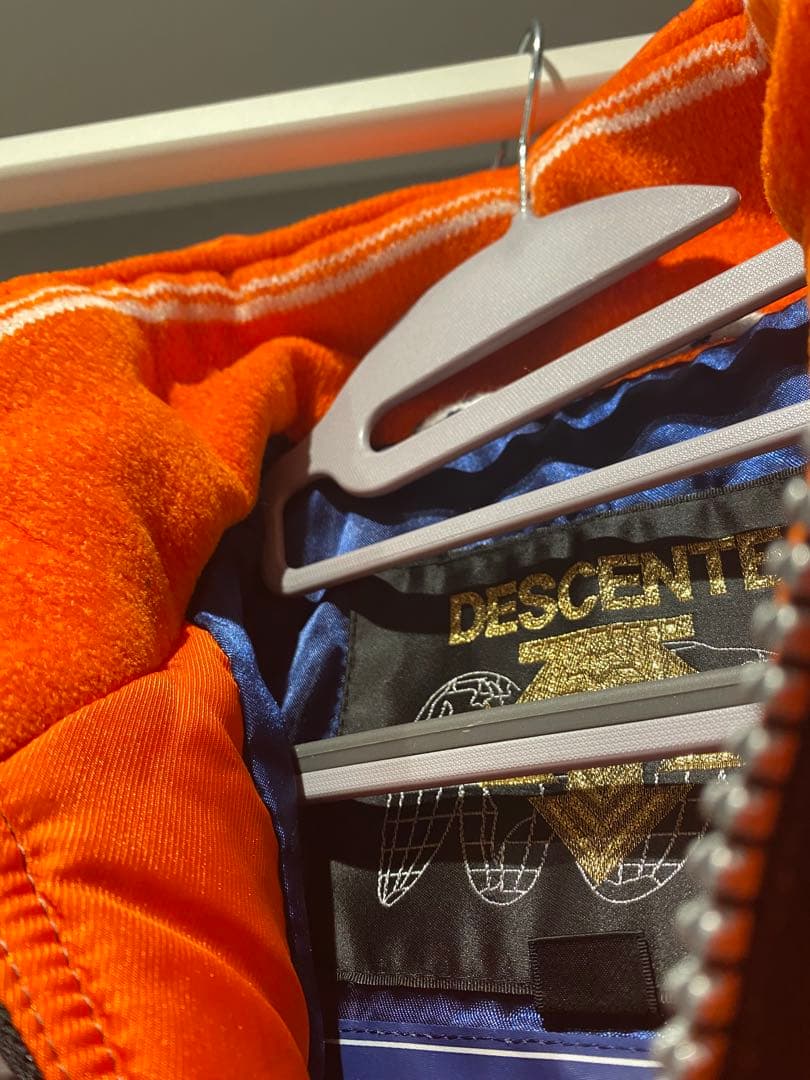 美品☆DESCENTE デサント スキーウェア　上下セット　上S 下SS