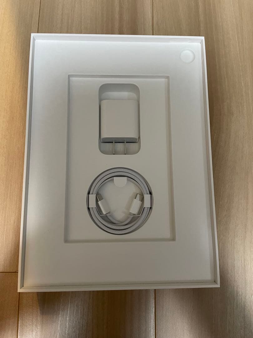 ipad 第11世代 A16 128GB カバー フィルム付き