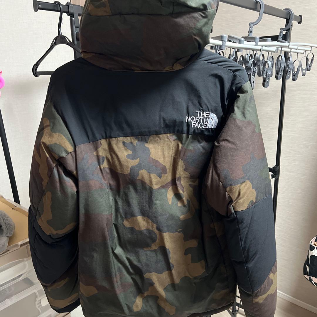 THE NORTH FACE 迷彩 ダウンジャケット　バルトロライトダウン