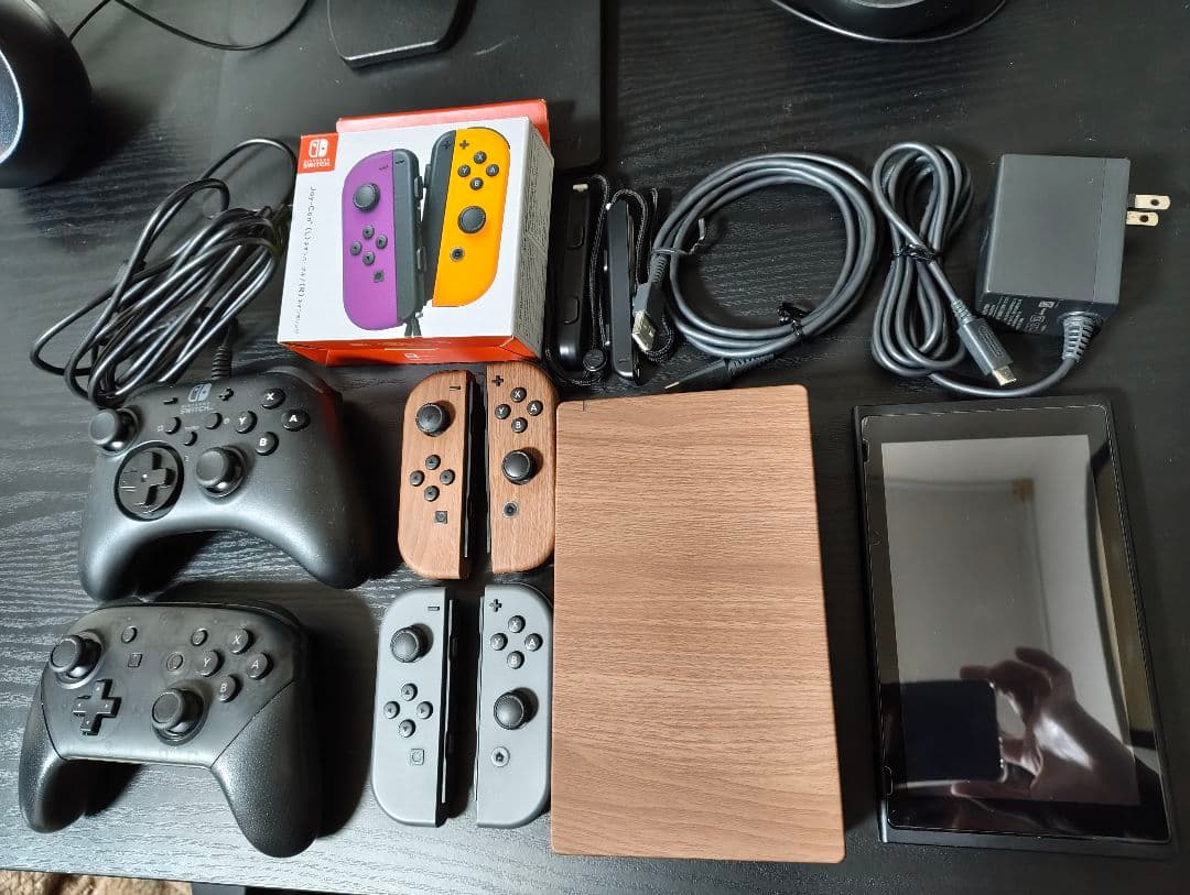 Nintendo Switch 本体 ＋その他諸々※値下げ交渉可能