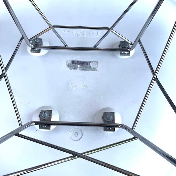 ハーマンミラー　イームズ　アームシェルチェア　ロッカーベース　ホワイト