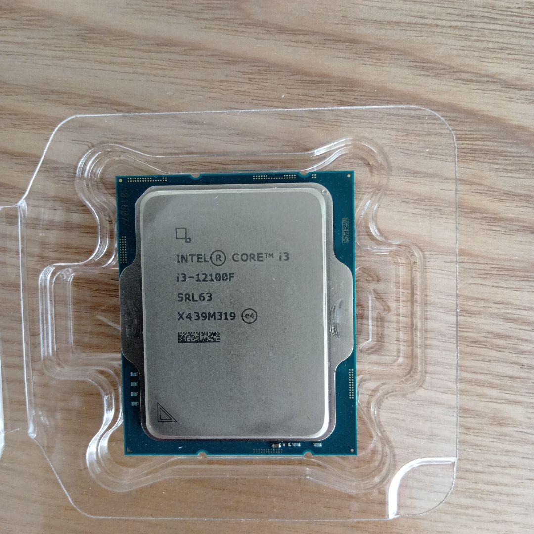 Intel Core i3-12100F CPU 本体