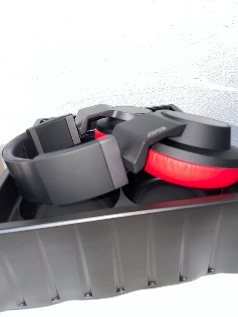 ペルソナ5 佐倉双葉 ワイヤレスヘッドホン AKG K845BT