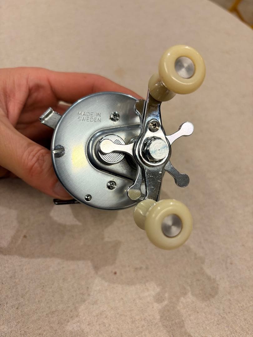 アブ アンバサダー 4500CS Abu Garcia リール シルバー 美品