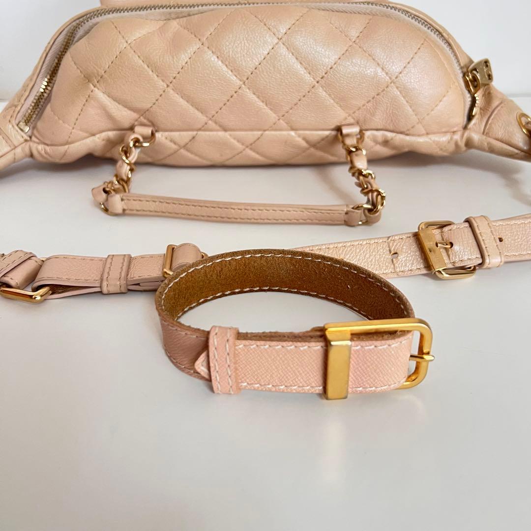 美品【シャネル/CHANEL】ウエストポーチ　ボディバッグ　クロスバッグ