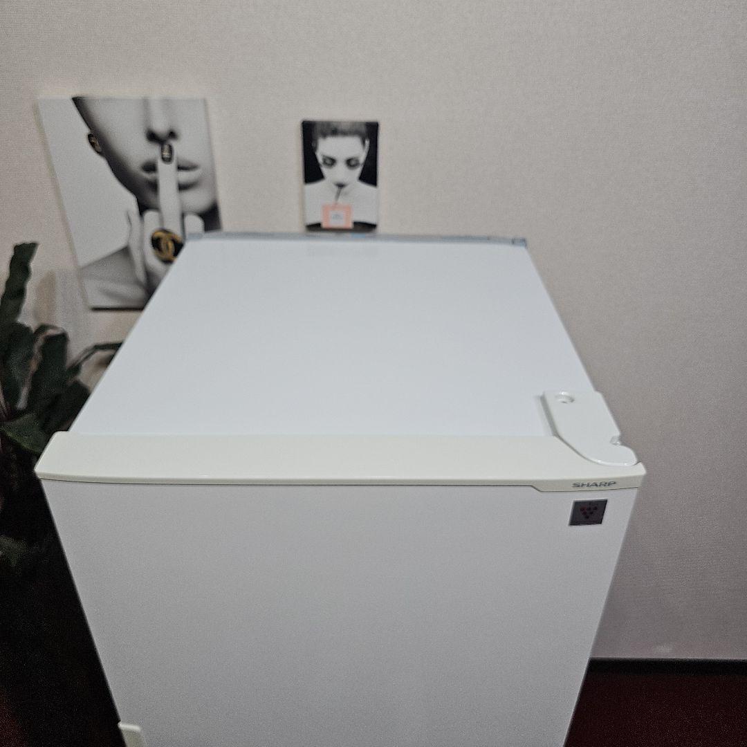 ホワイト 2ドア冷凍庫 シャープ•プラズマクラスター SHARP