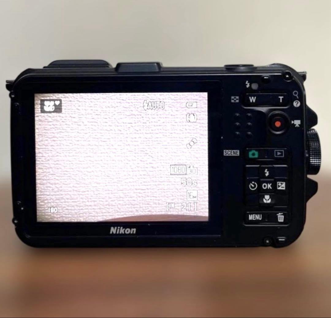 美品✨Nikon COOLPIX AW100 防水デジタルカメラ 送料無料 匿名