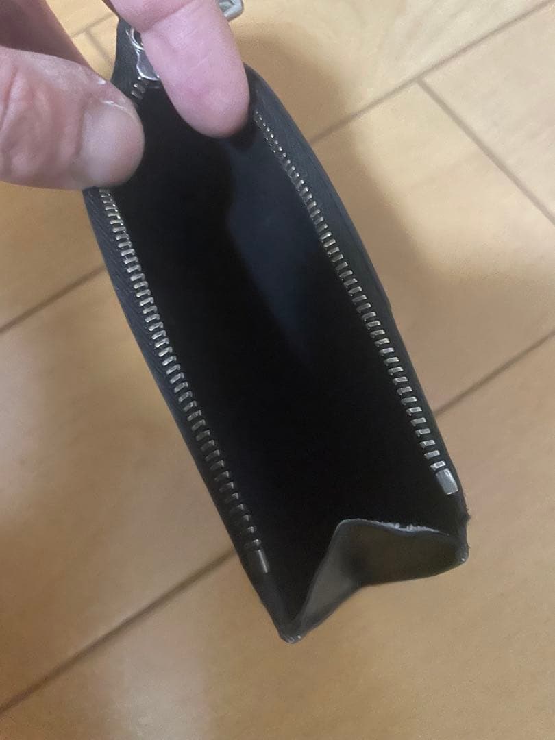 メ*ー様 レシート有りLOUIS VUITTON ブラック ケース