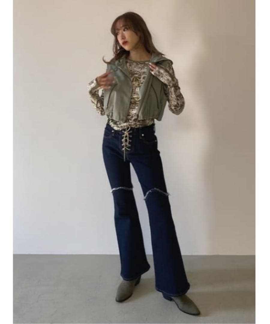 新品タグ付　LAGUAGEM FRONT LACE UP FLARE DENIM