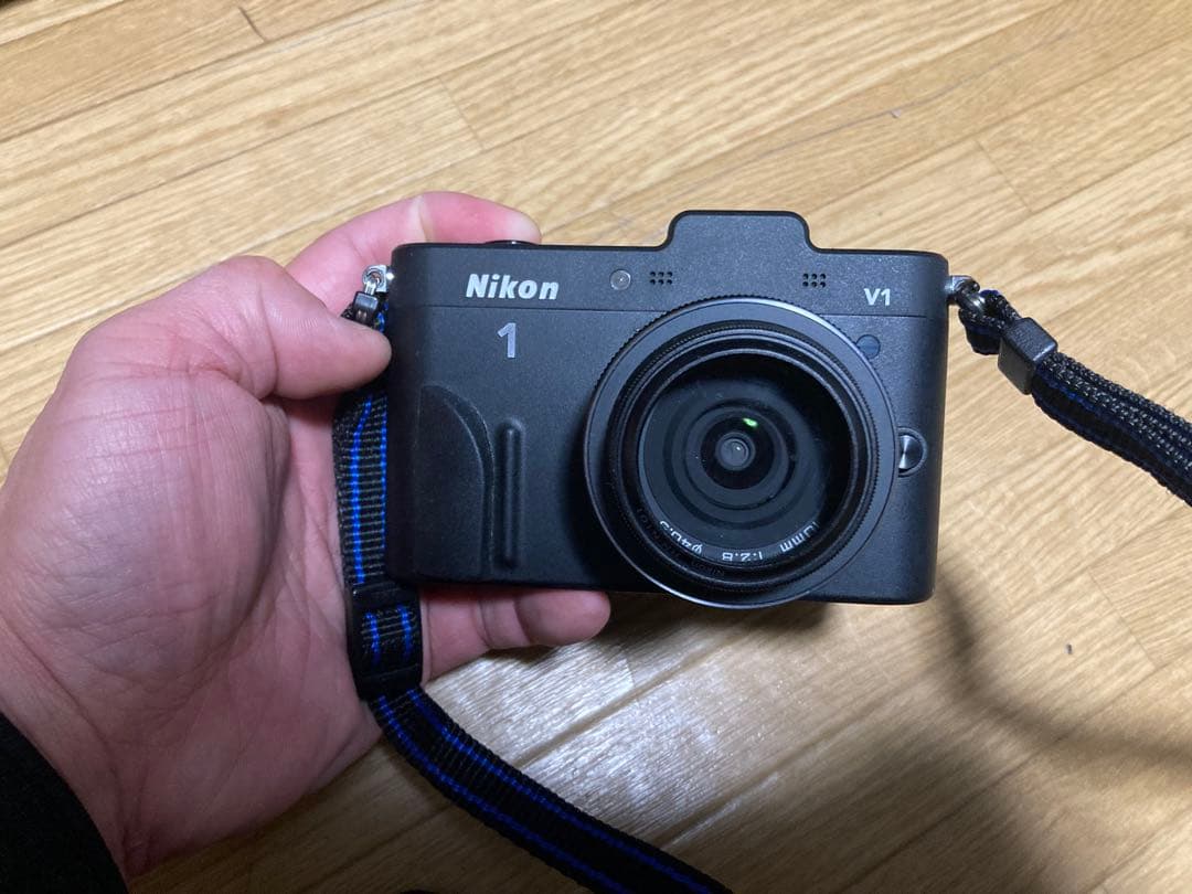 デジタルカメラ Nikon V1