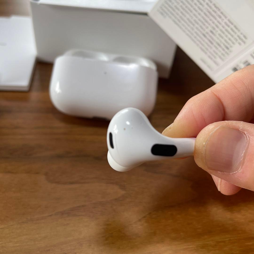 AirPods pro (第2世代) 左のみ　充電ケース付き ホワイト　箱あり